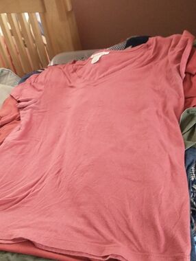Dusty Red Tee